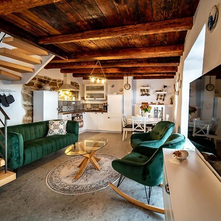 House Filumena Lägenhet Lopar Exteriör bild